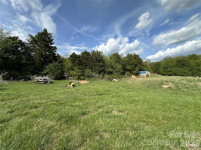 5149 Deer Meadow Lane, Morganton, NC 28655