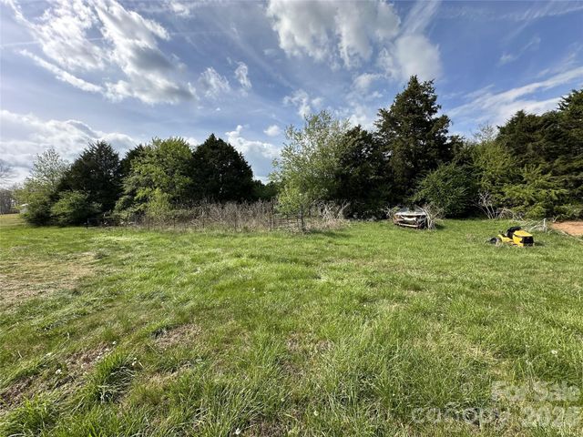 5149 Deer Meadow Lane, Morganton, NC 28655