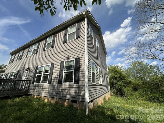 5149 Deer Meadow Lane, Morganton, NC 28655