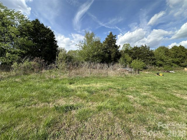 5149 Deer Meadow Lane, Morganton, NC 28655