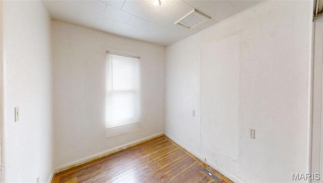 701 White Avenue, Greenville, IL 62246