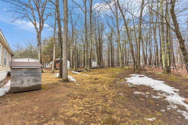 28 Willow Terrace, Loudon, NH 03307