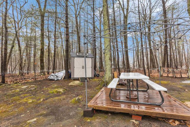 28 Willow Terrace, Loudon, NH 03307