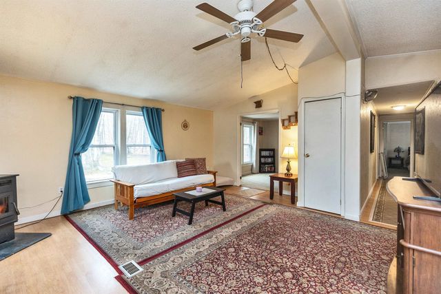 28 Willow Terrace, Loudon, NH 03307