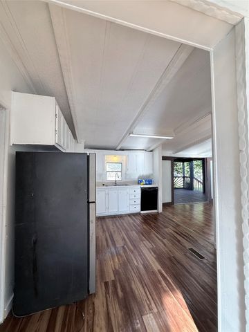 111 King Road, Hackberry, TX 75036