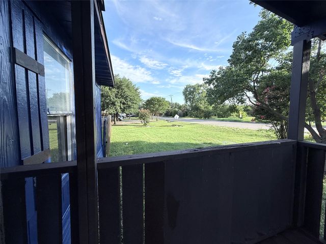 111 King Road, Hackberry, TX 75036