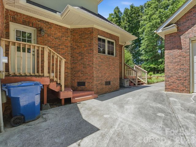 707 Mayfield Court, Fort Mill, SC 29715