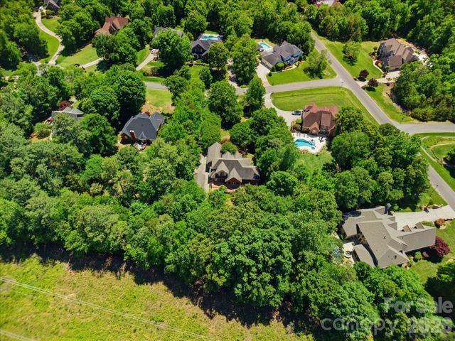 707 Mayfield Court, Fort Mill, SC 29715
