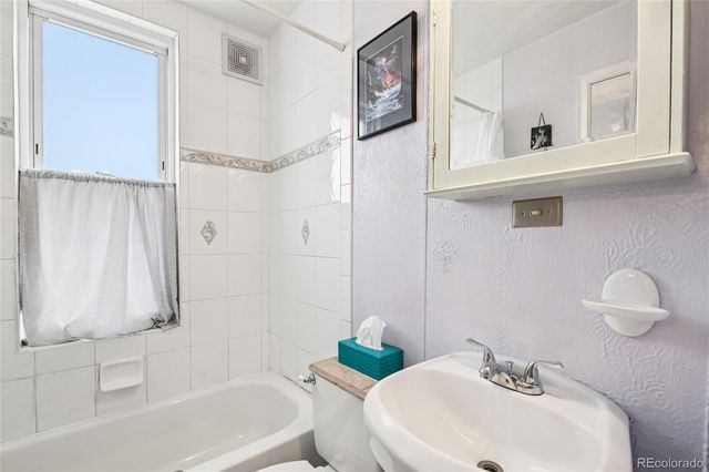 306 Collyer Street, Longmont, CO 80501