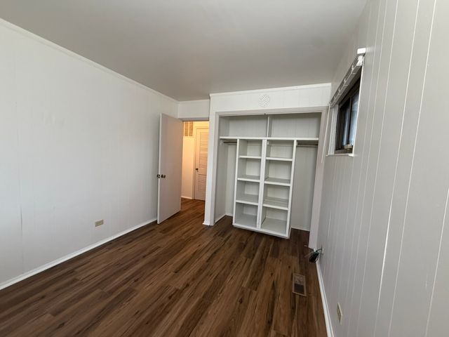 212 Durham Drive, Steger, IL 60475