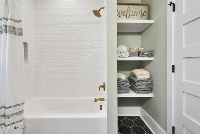 121 Summerset Landing, Hampstead, NC 28443