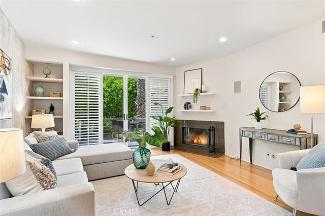 943 14th Street 101, Santa Monica, CA 90403