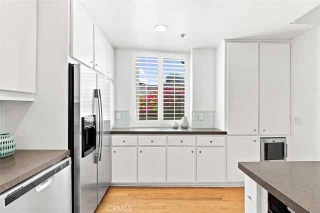 943 14th Street 101, Santa Monica, CA 90403