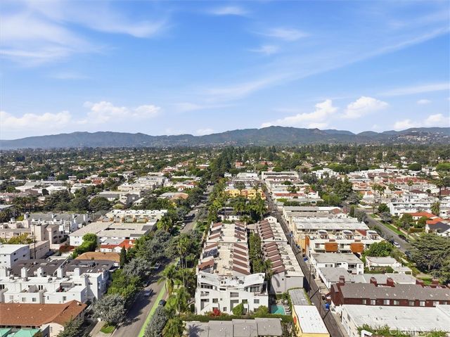 943 14th Street 101, Santa Monica, CA 90403