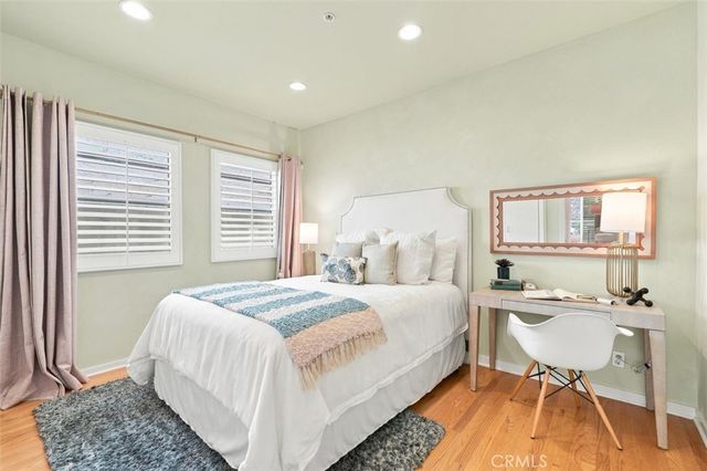 943 14th Street 101, Santa Monica, CA 90403