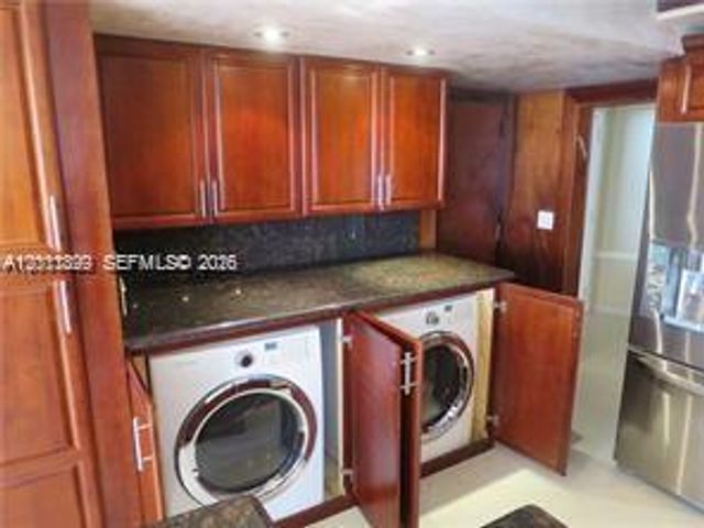 1912 S Ocean Dr 3D, Hallandale Beach, FL 33009