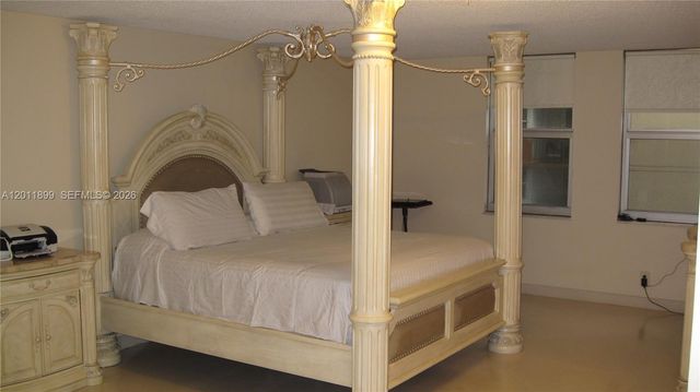 1912 S Ocean Dr 3D, Hallandale Beach, FL 33009