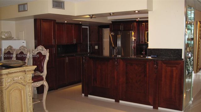 1912 S Ocean Dr 3D, Hallandale Beach, FL 33009