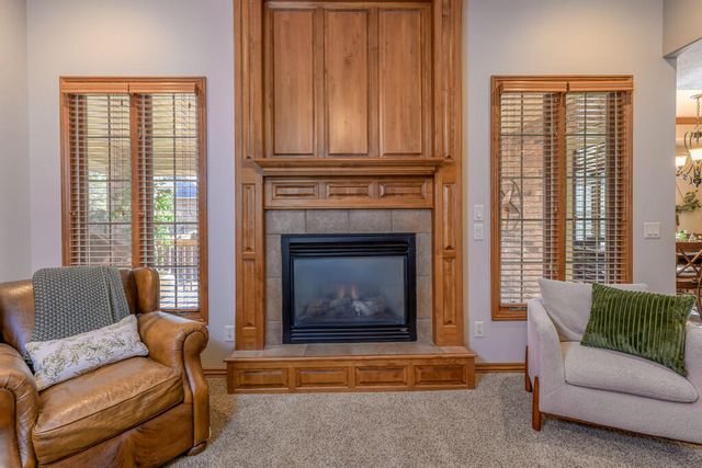 2992 W Nottingham Street, Springfield, MO 65810