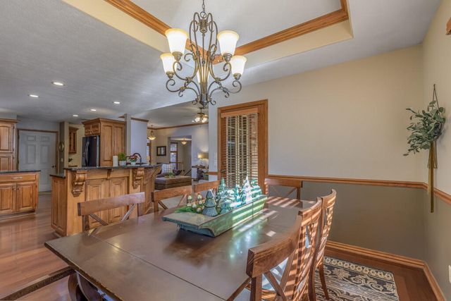 2992 W Nottingham Street, Springfield, MO 65810