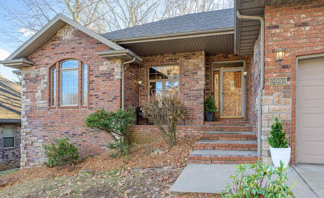 2992 W Nottingham Street, Springfield, MO 65810
