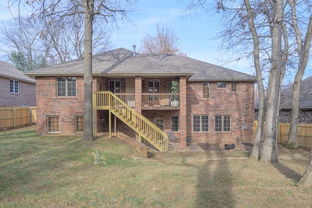 2992 W Nottingham Street, Springfield, MO 65810