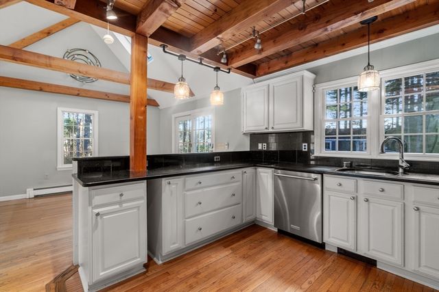 55 Cranberry Road, Carver, MA 02330