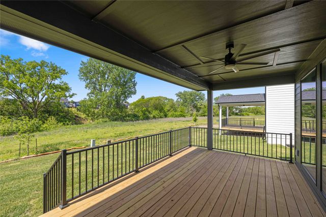 9814 Watermeadow Circle, Johnston, IA 50131