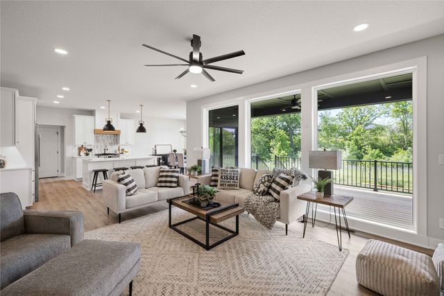 9814 Watermeadow Circle, Johnston, IA 50131