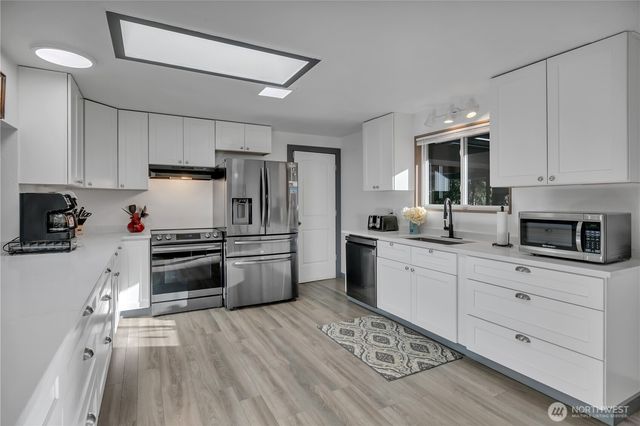 27405 304 Avenue SE, Ravensdale, WA 98051