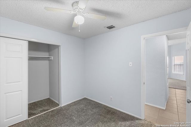 7122 SUNLIT TRAIL DR, San Antonio, TX 78244