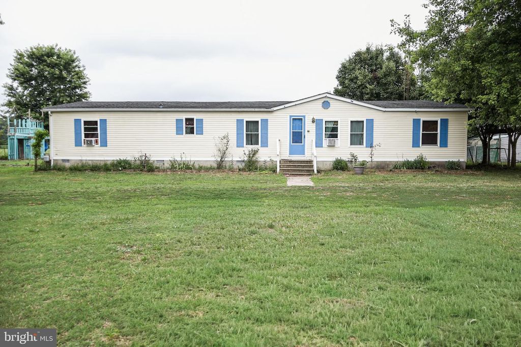 4512 WOODPECKER RD, Seaford, DE 19973