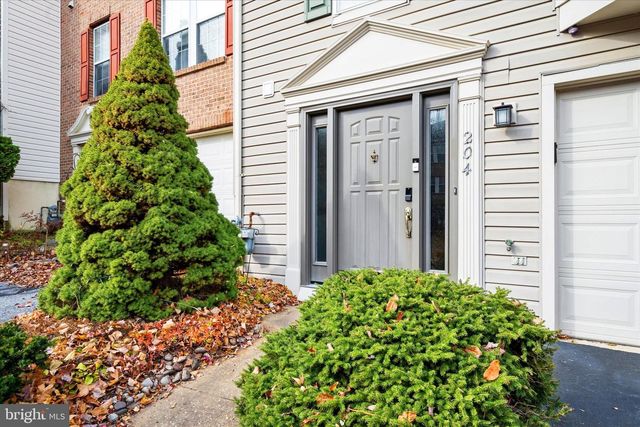 204 BARCLAY DR, Hockessin, DE 19707