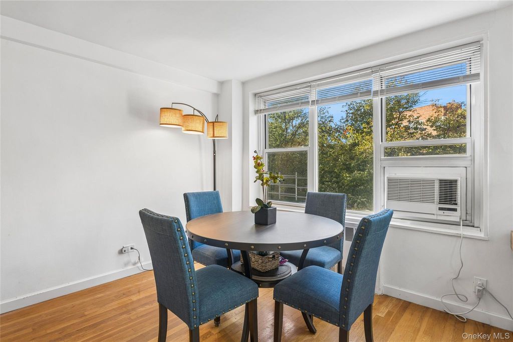 18-40 211th Street 3J, Bayside, NY 11360 — photo 4