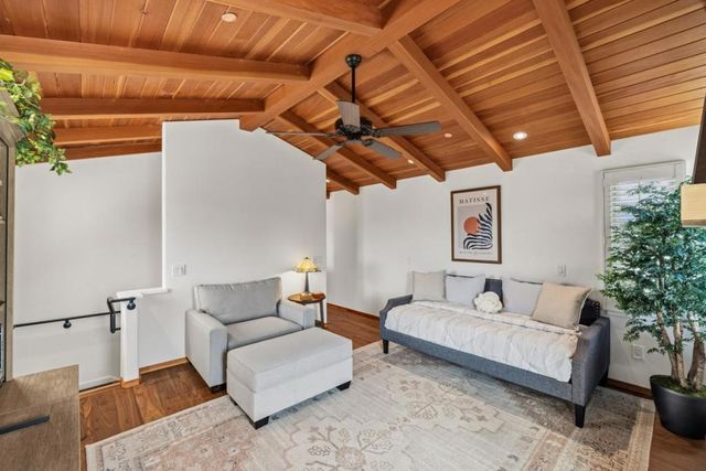 801 Junipero Avenue, Pacific Grove, CA 93950
