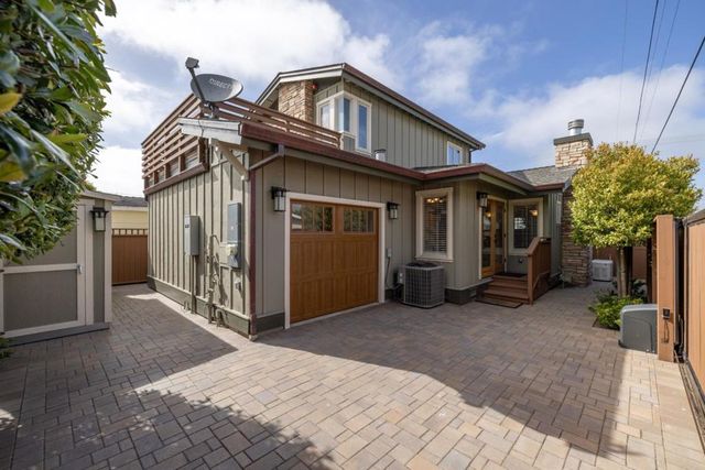 801 Junipero Avenue, Pacific Grove, CA 93950