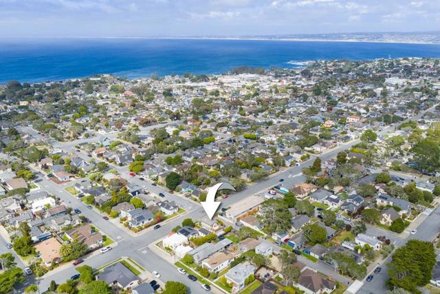 801 Junipero Avenue, Pacific Grove, CA 93950
