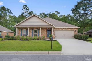 820 Jacobs Way, Cantonment, FL 32533