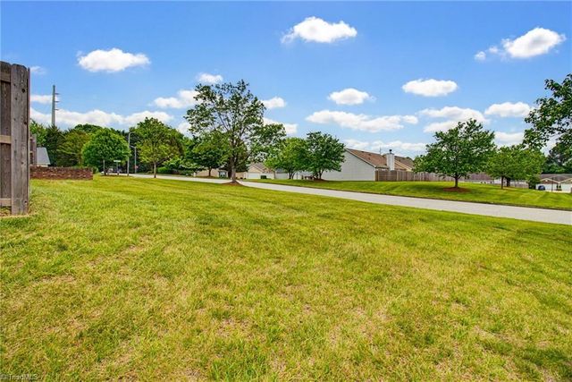 3940 Cloverwood Meadow Lane, High Point, NC 27265