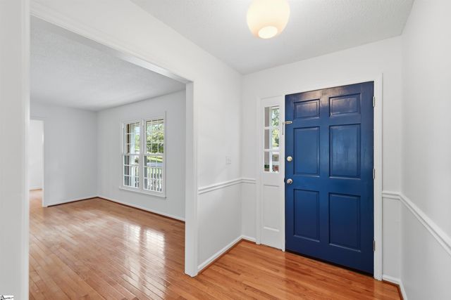 423 Indian Trail, Taylors, SC 29687