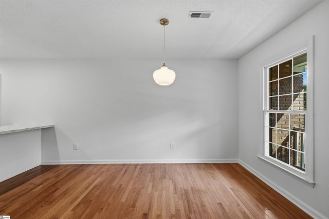 423 Indian Trail, Taylors, SC 29687