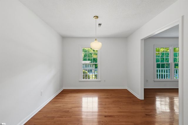 423 Indian Trail, Taylors, SC 29687