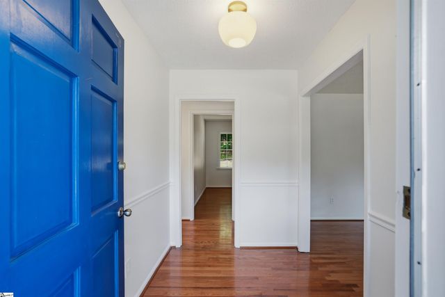 423 Indian Trail, Taylors, SC 29687