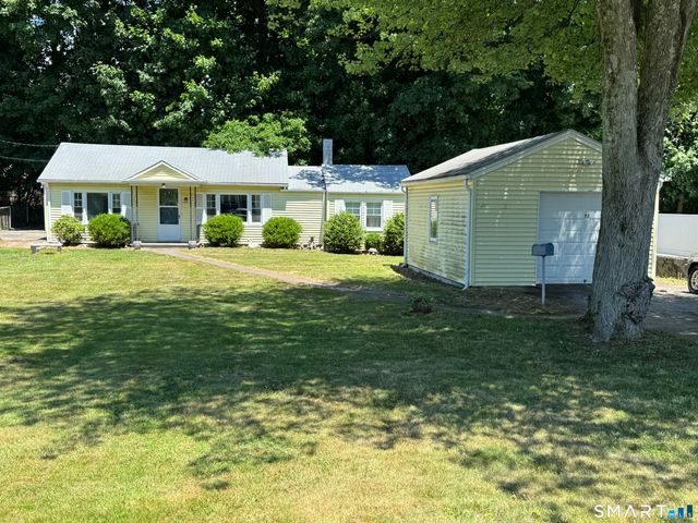 72 Nichols Avenue, Fairfield, CT 06825