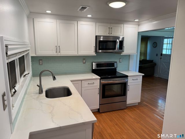 72 Nichols Avenue, Fairfield, CT 06825