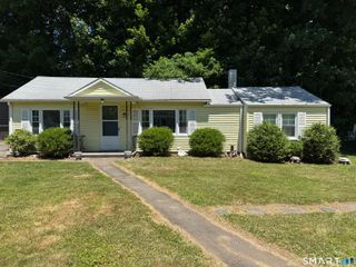72 Nichols Avenue, Fairfield, CT 06825
