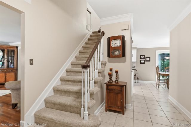21649 Shadybrook Drive, Novi, MI 48375