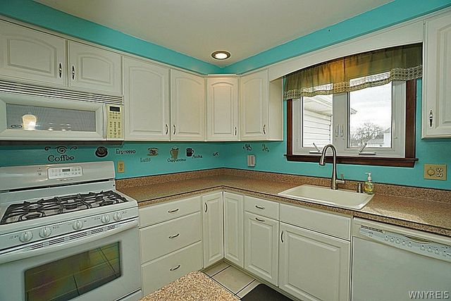 2974 Walck Drive, Wheatfield, NY 14120