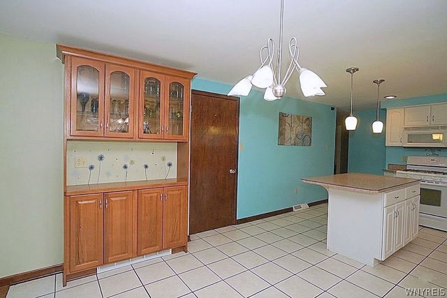 2974 Walck Drive, Wheatfield, NY 14120