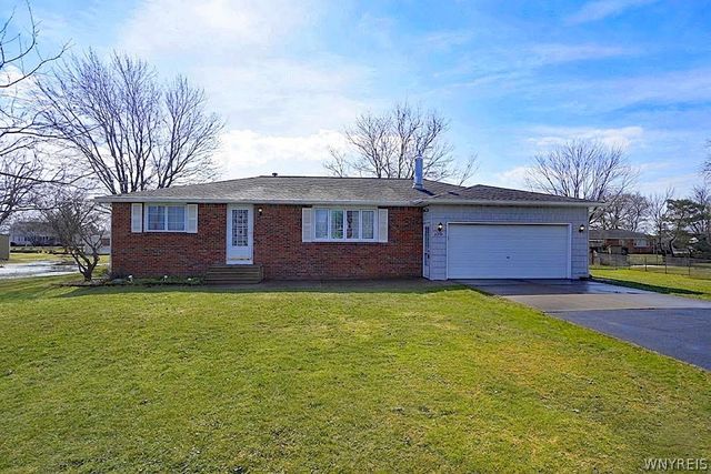 2974 Walck Drive, Wheatfield, NY 14120